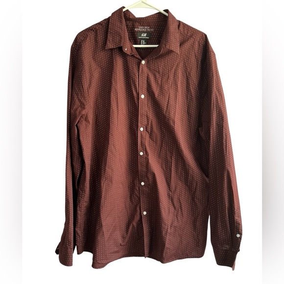 H&M Easy Iron Slim Fit D Brown w/White polka dot button down • Used • Size: XXL - Picture 1 of 4